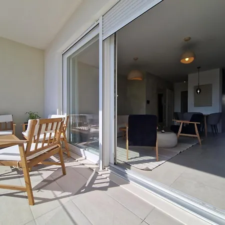 Sea Stone Sea-view With Private Garden & Terrace Апартаменты Каштела