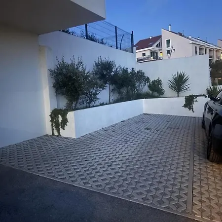 Sea Stone Sea-view With Private Garden & Terrace Апартаменты *
